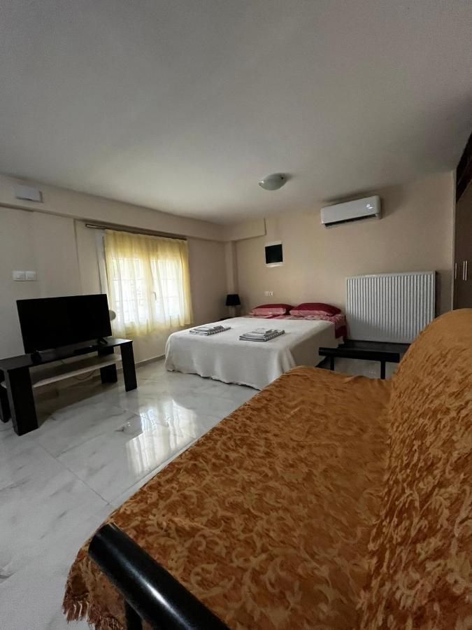 Jenny'S Apartments Айя-Тріас Екстер'єр фото